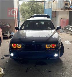 بی ئێم دەبڵیو سیریەس 5